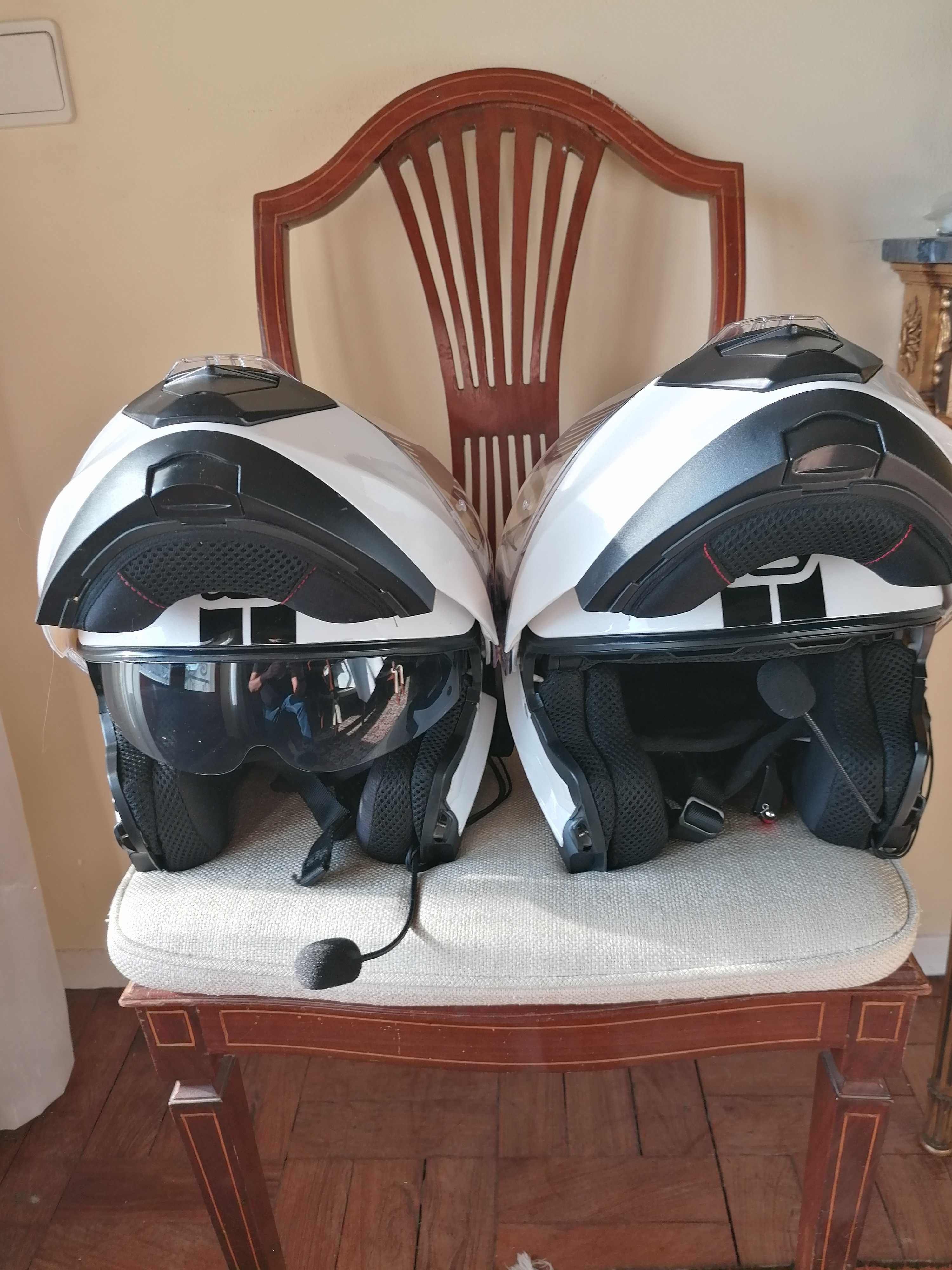 Capacetes Modulares Acerbis