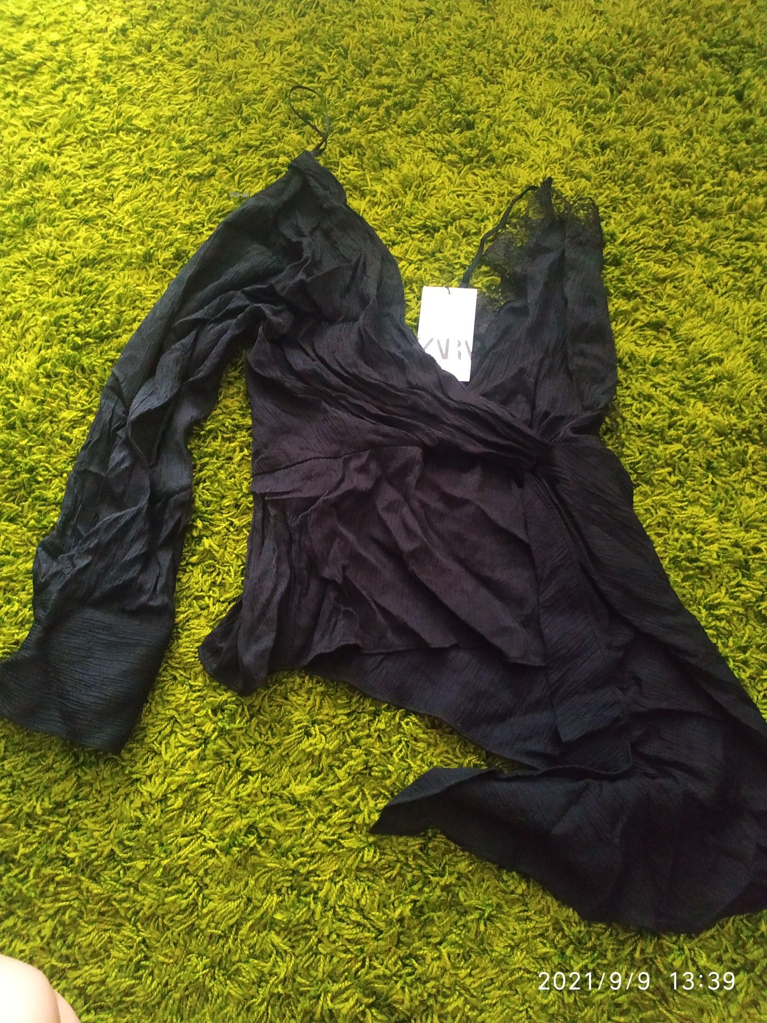 Рубашка  чорна zara