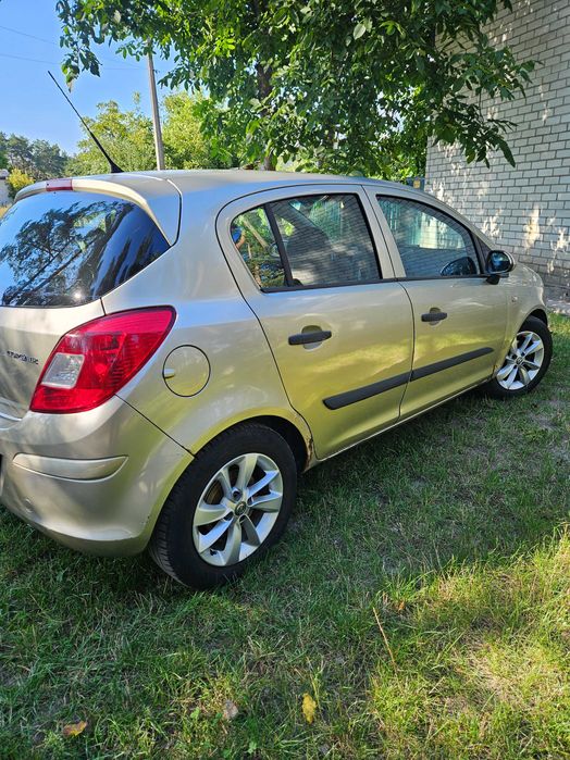 Продаєтся Opel Corsa 1.2