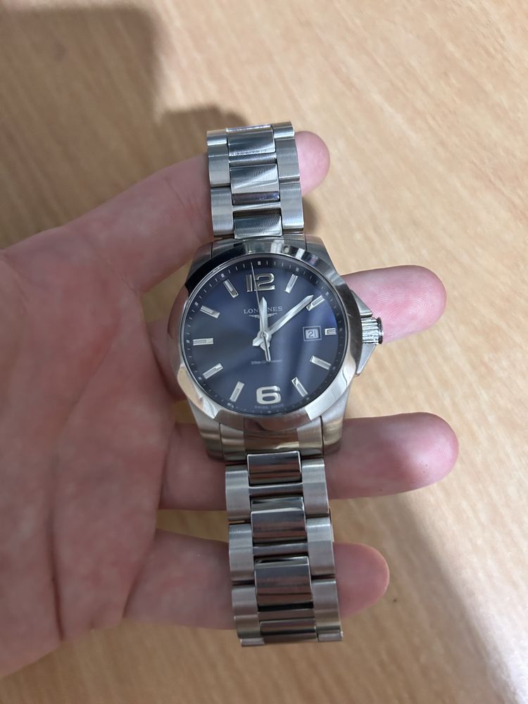 Годинник LONGINES CONQUEST L3.759.4.96.6