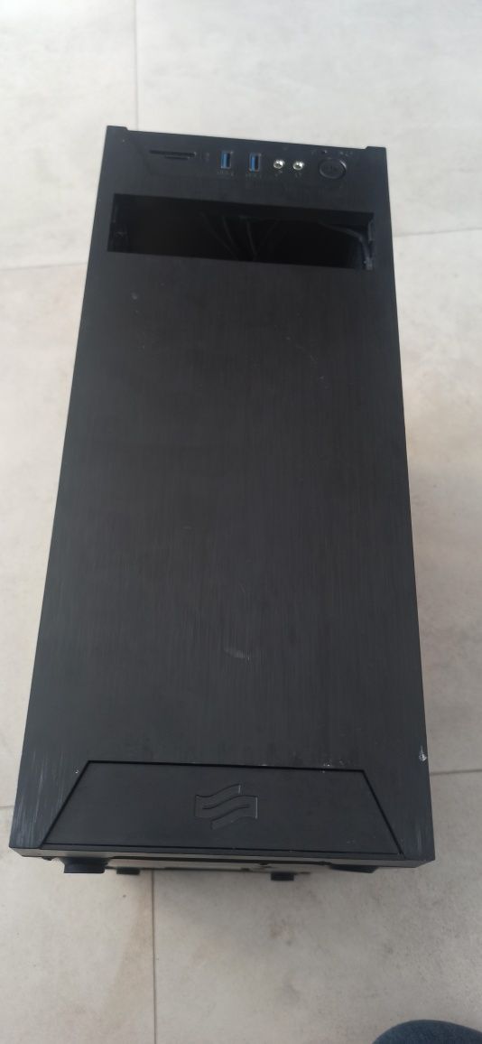 Obudowa pc ATX z zasilaczem