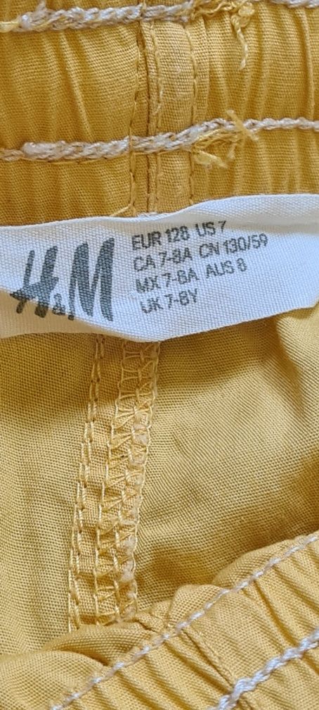 Spodenki H&M rozmiar 128.