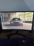 Monitor Samsung 24 cale zakryzwiony