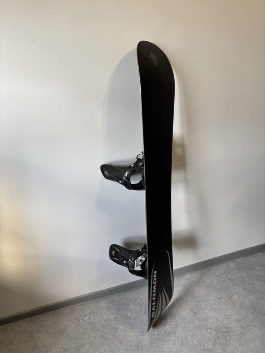 Deska snowboardowa Salomon Mandate 155cm
