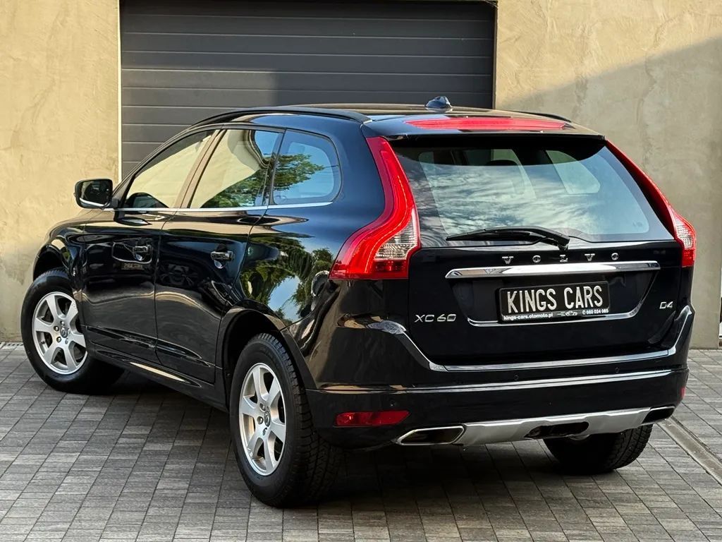 Volvo XC 60 NISKI PRZEBIEG ! D4 181ps ! XENON ! Skóra ! Automat ! Maxx