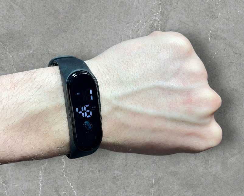 Zegarek LED sportowy czarna opaska SmartBand