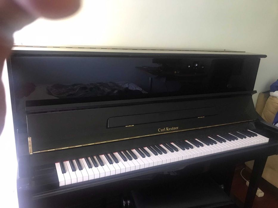 Piano Vertical CARL REUTNER P123