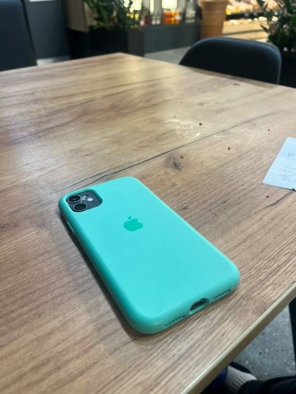 iphone 11 терміново!!