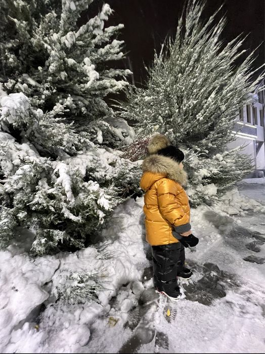 Продам зимний набор ( курточка + полукомбинезон )