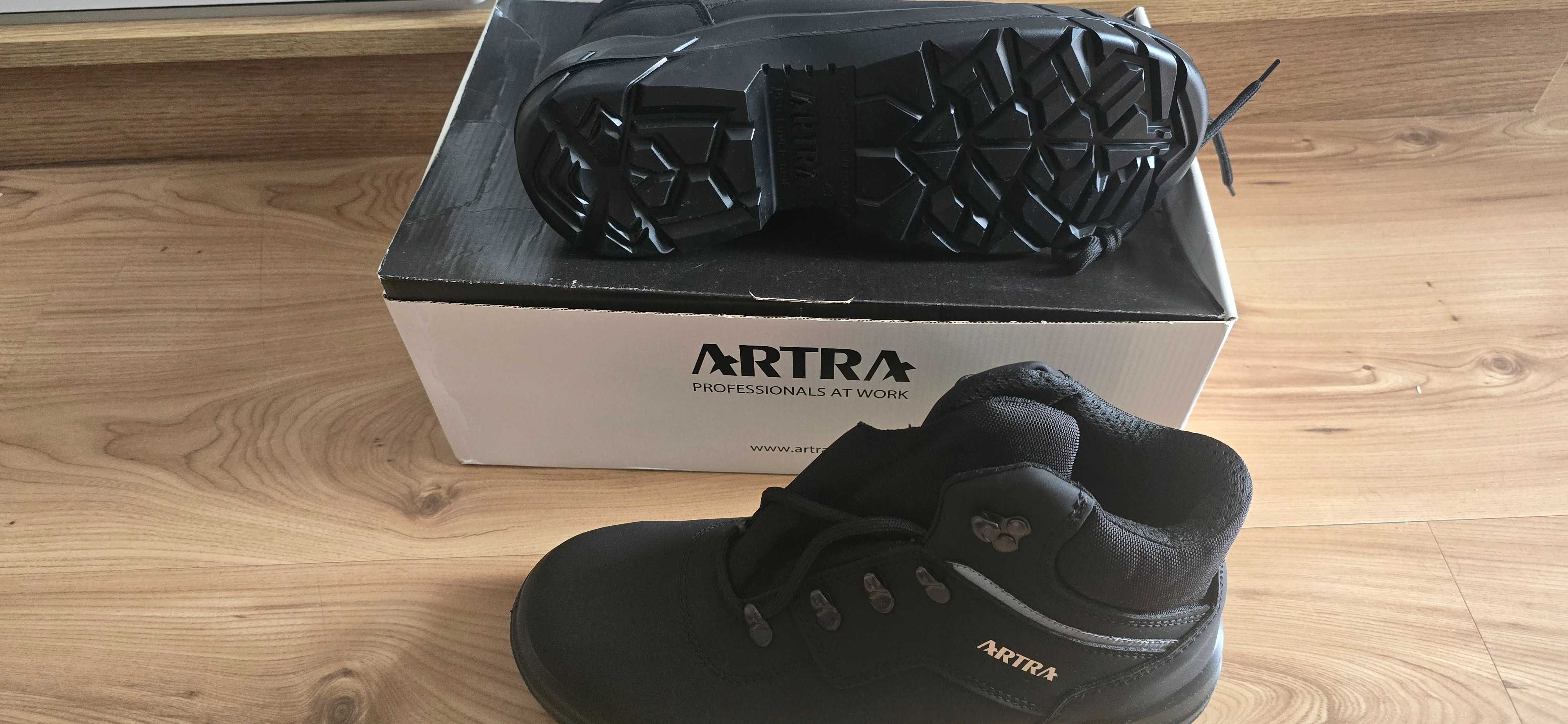 BUTY NOWE robocze nosek metalowy czarne odblaski 43 rozm polecam