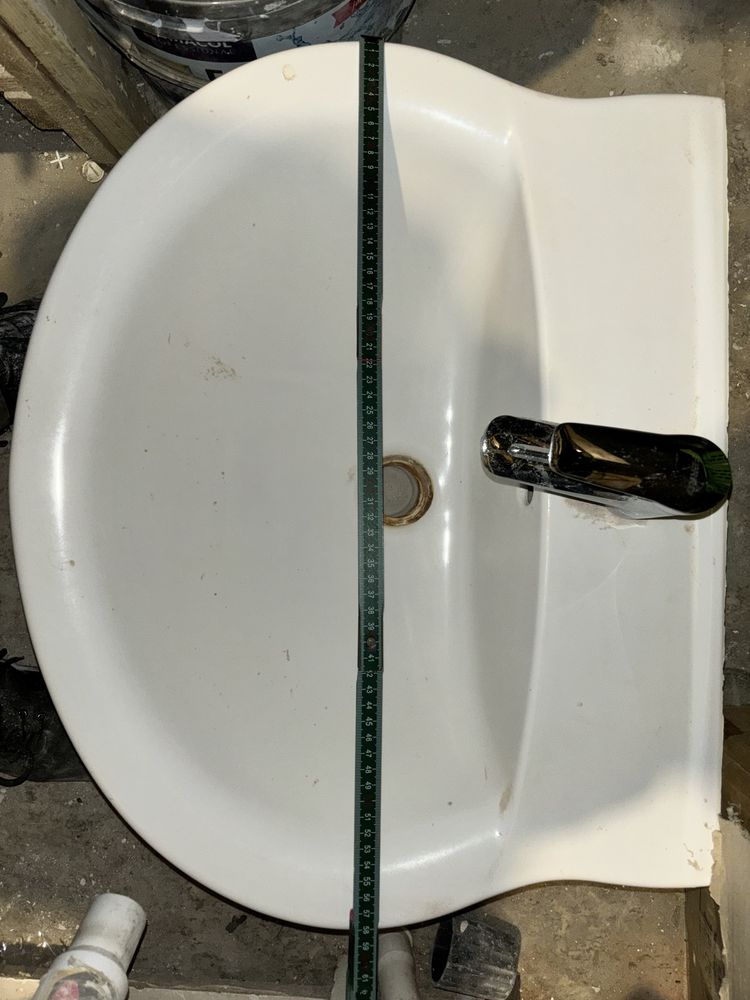 Umywalka wraz z bateria