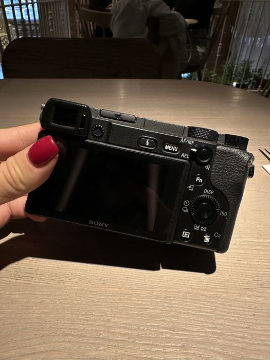 Камера Sony a6400