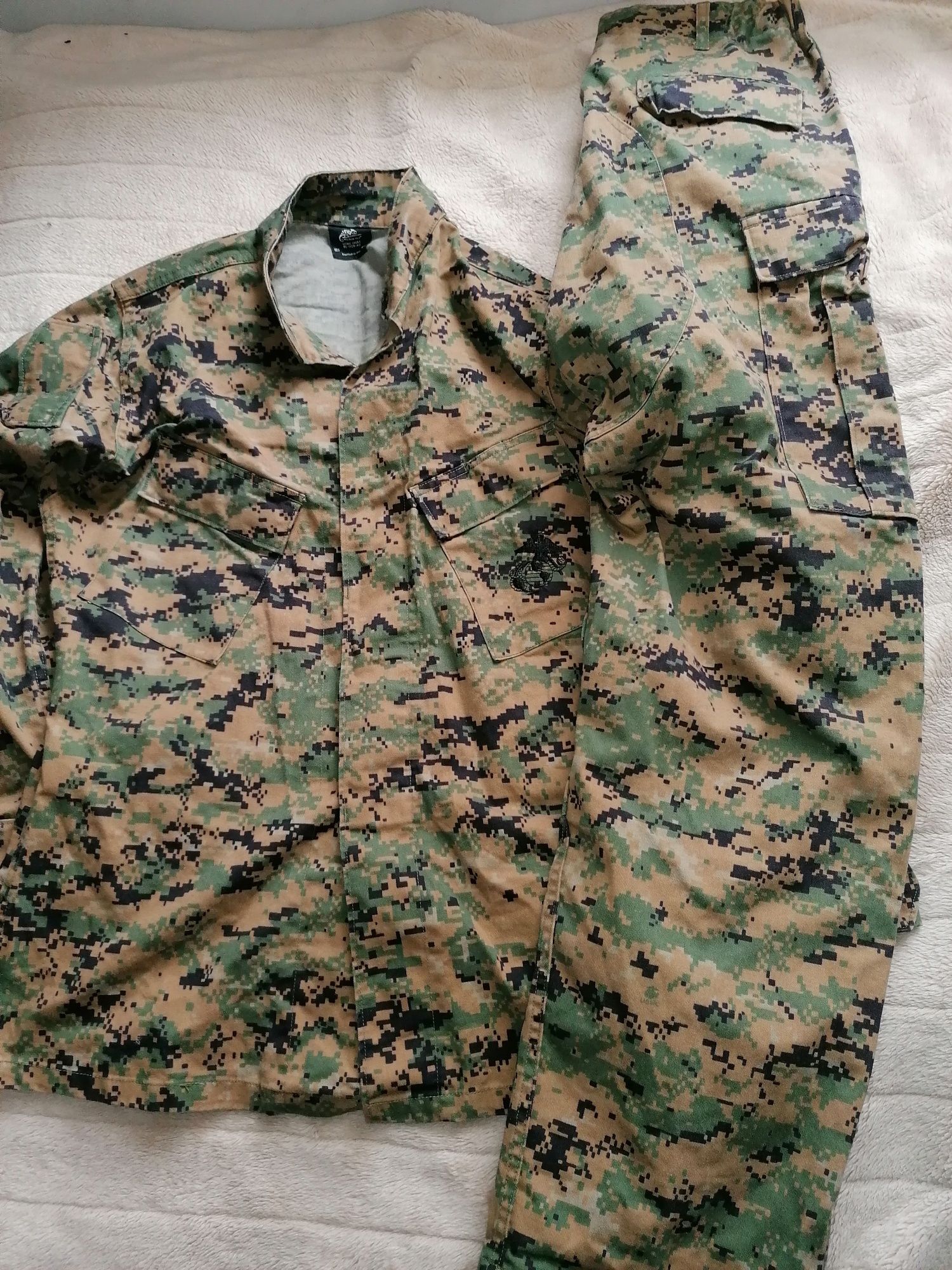Mundur taktyczny Helikon USMC jak nowy rozmiar M Woodland