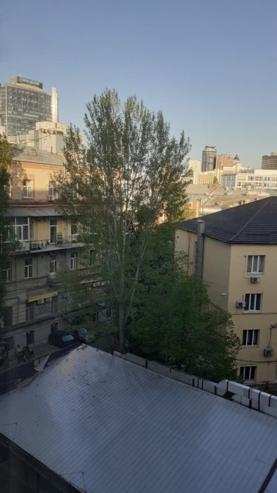 Продаж двокімнатної квартири Велика Васильківська,23