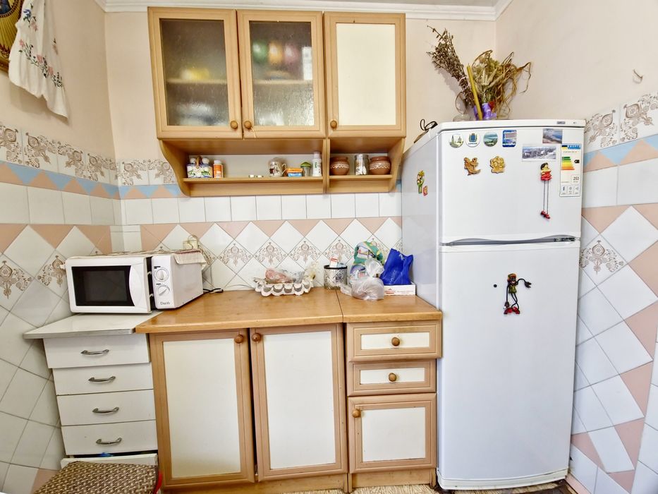 Окрема кімната в квартирі з балконом Виставка Медтехніка