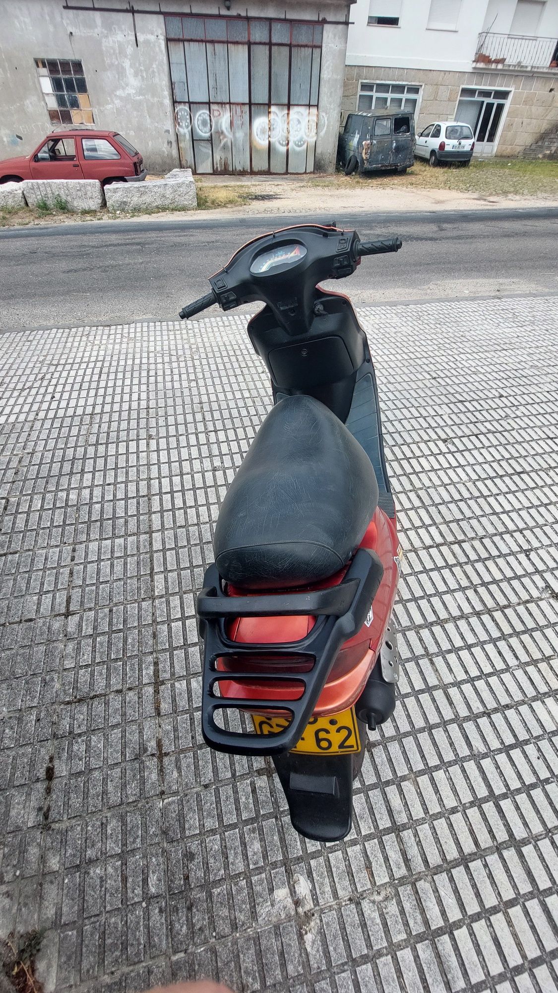 Kymco Scout KB50 (1999) - bom estado de conservação