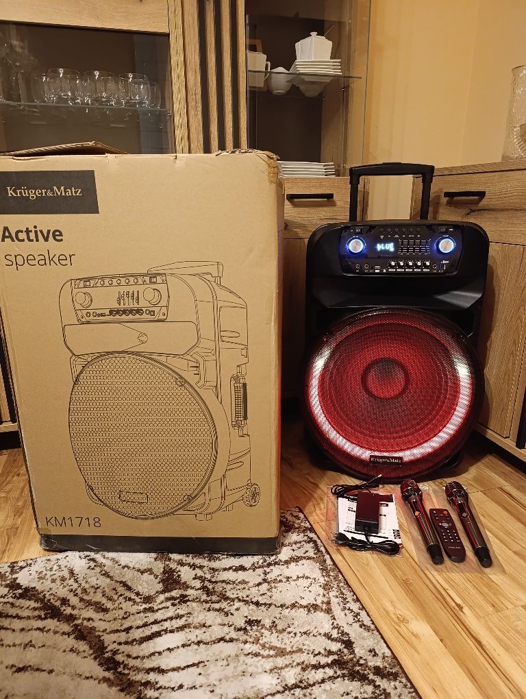 Głośnikk multimedialny , Bluetooth, radio.