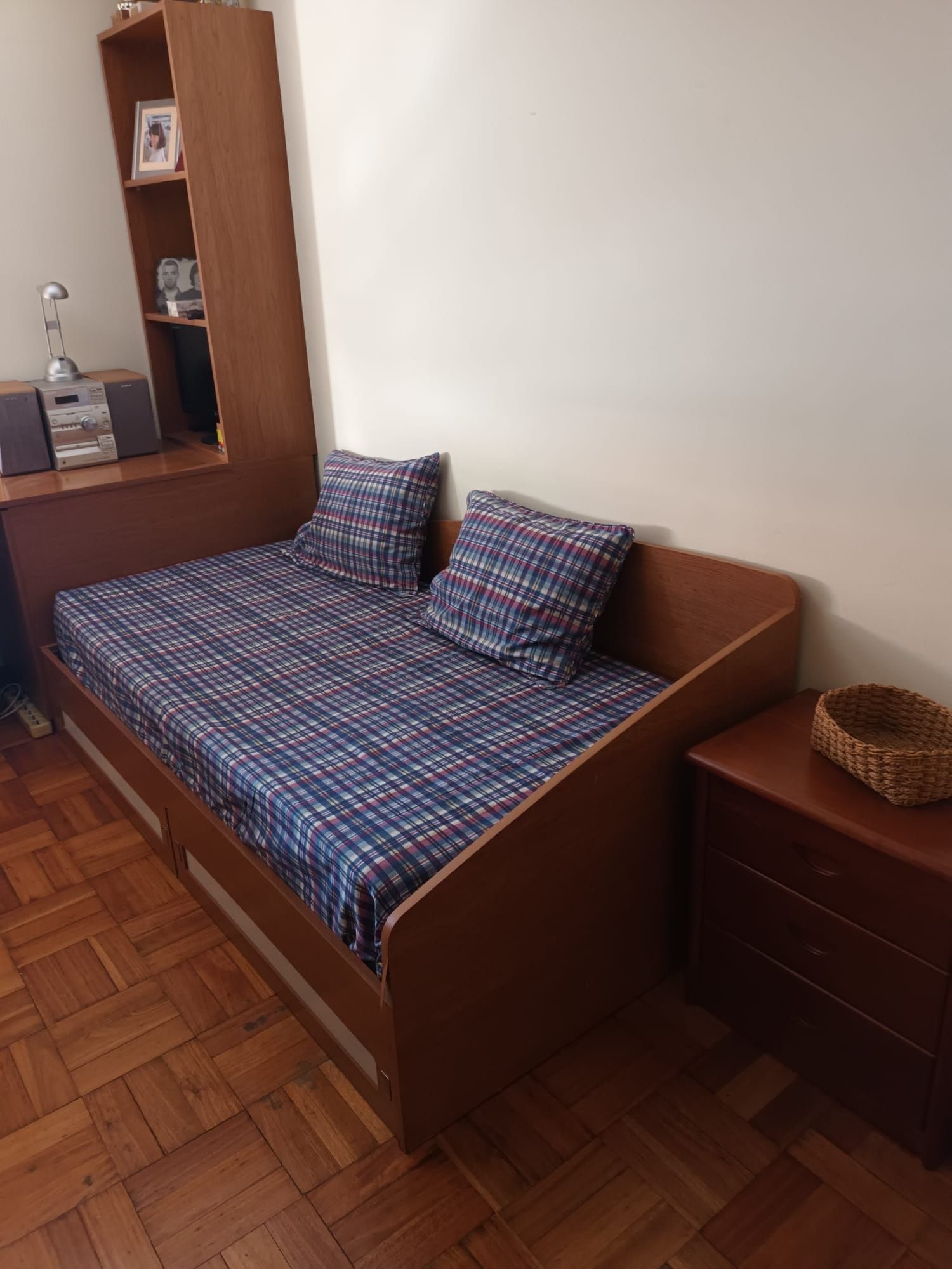 Quarto para estudante universitário