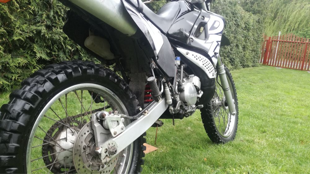 Yamaha DT 125 R  1996 Kategoria B Enduro