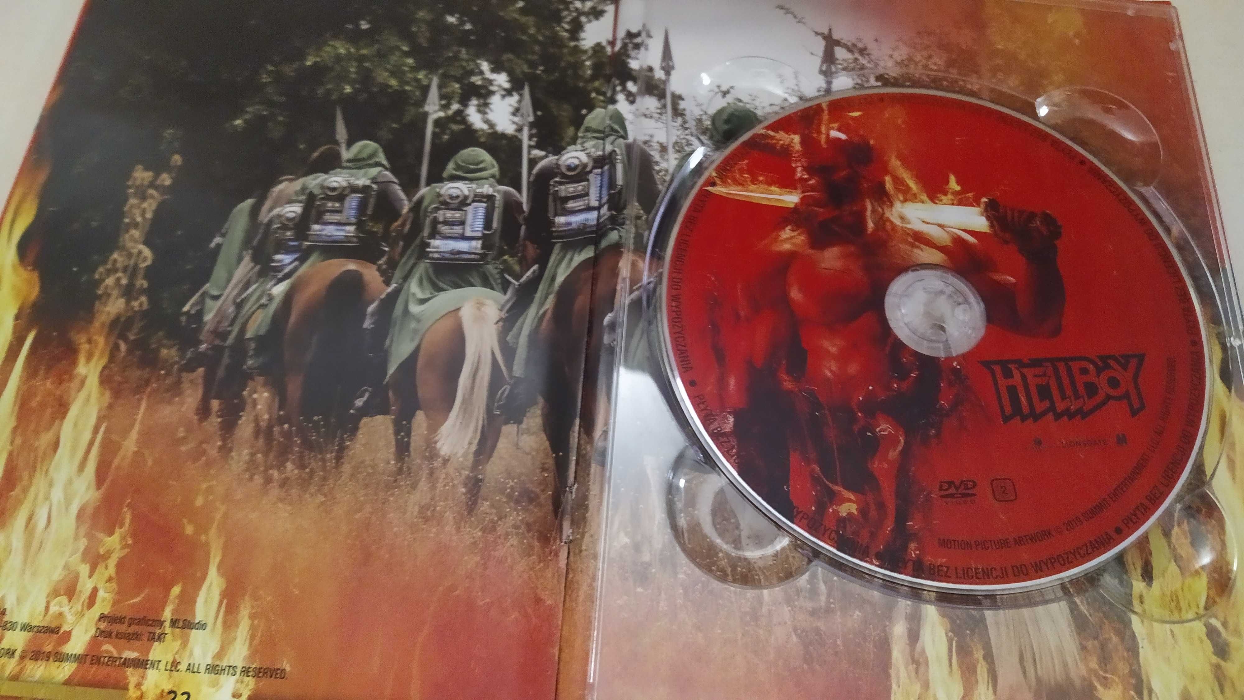 Hellboy Poślij zło do piekła DVD książka