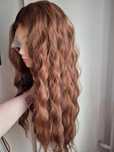 Peruka Rudy brąz 65 cm fale lace front