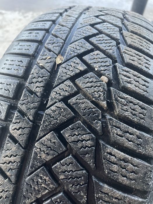 Резина зимова Шини Continental 205/60 r 16 комплект