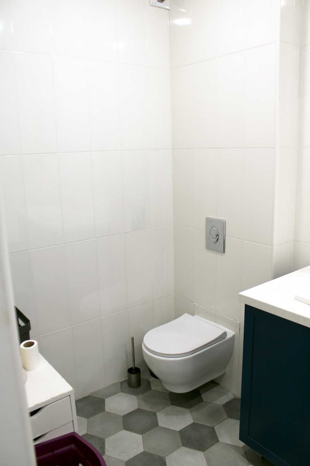 Продам  квартиру 83 м2 в центрі міста