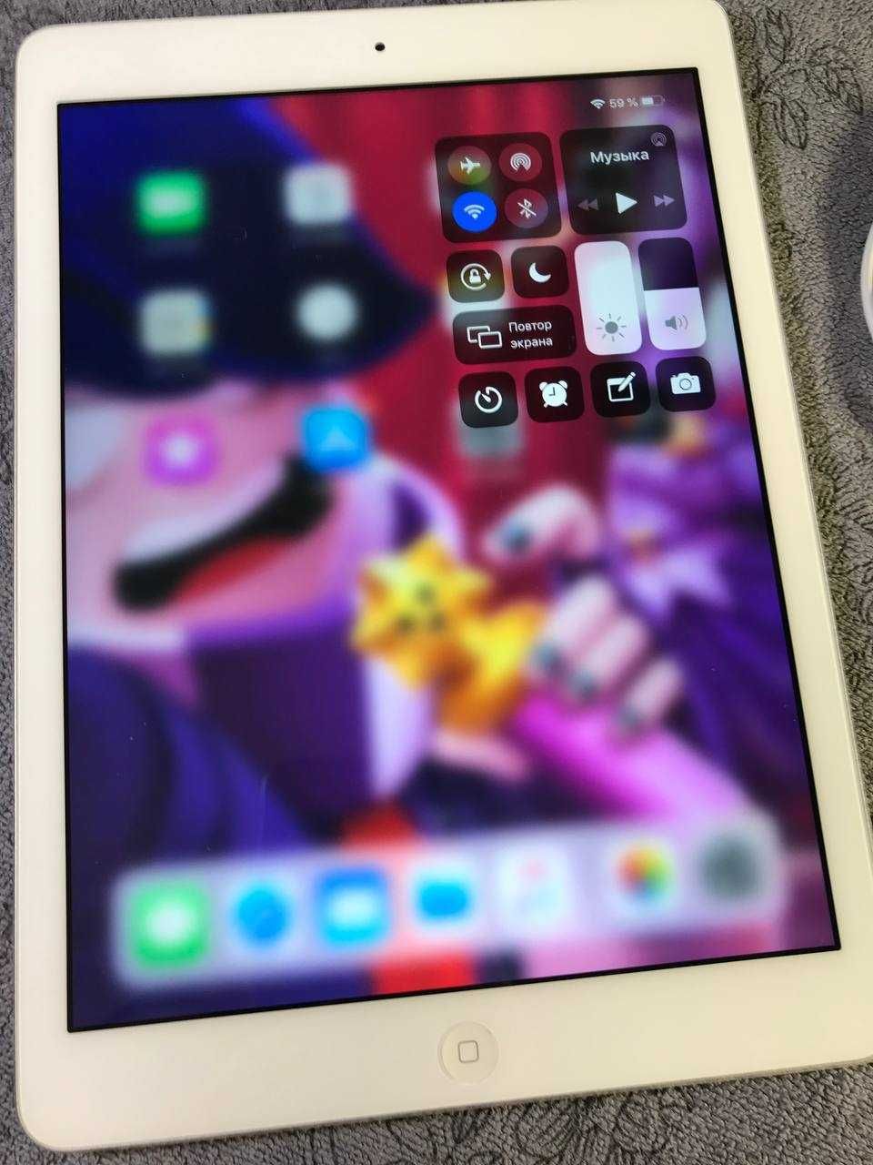 Оригинал Планшет Apple Ipad Air