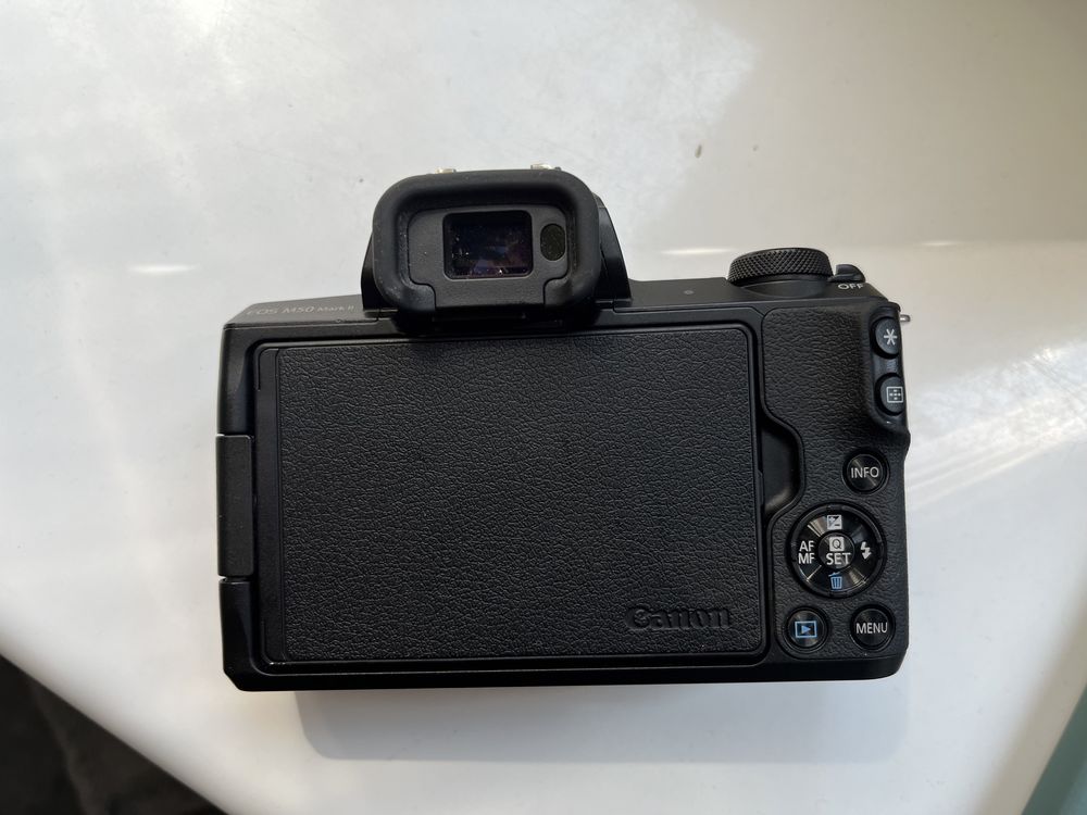 Canon m50 mark II, kit 15-45, torba na aparat, mikro SD 16gb, adapter