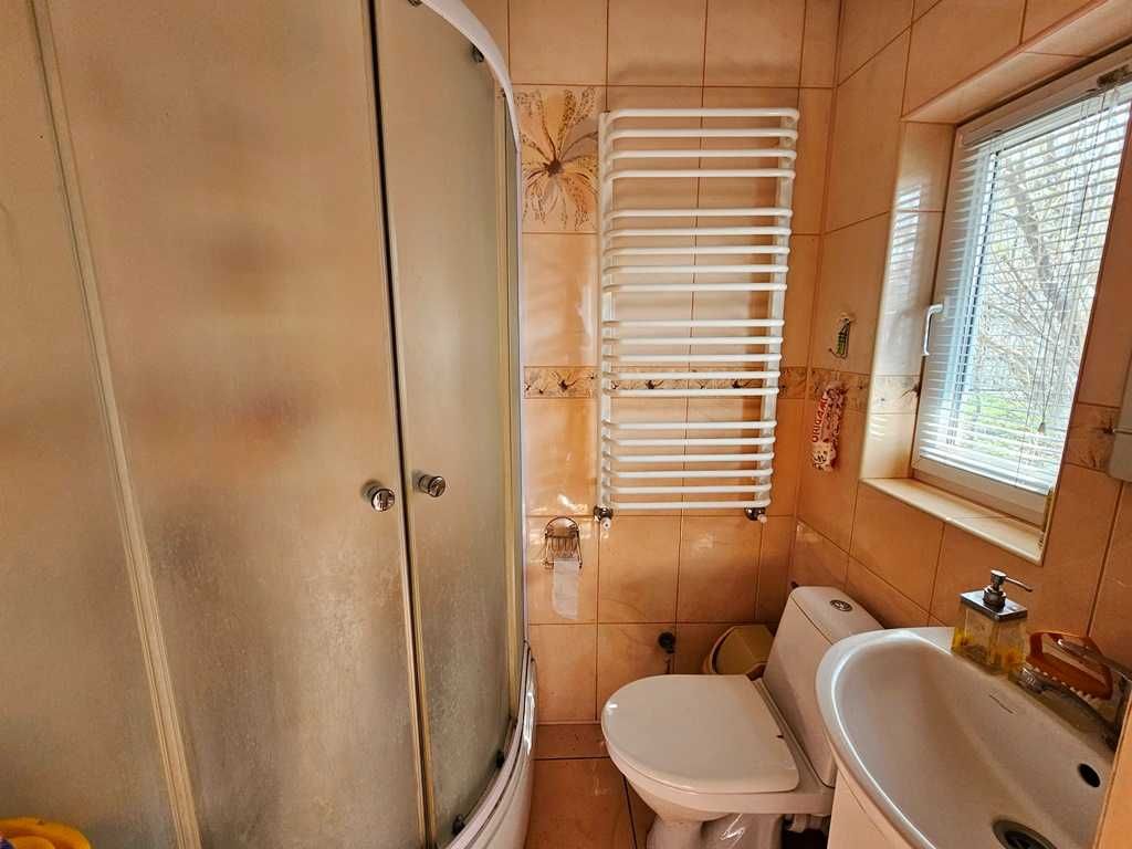 Власний будинок в центр. частині міста Стрий за ціною квартири...