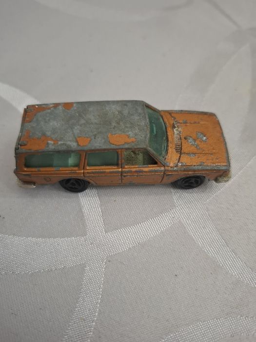 Volvo 245 DL da Majorette
