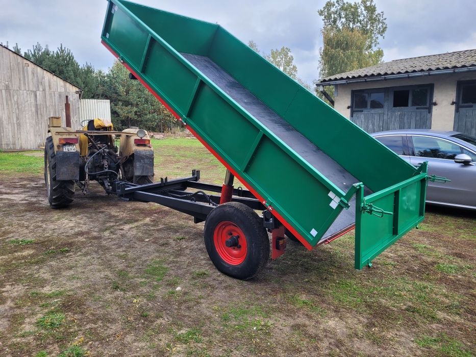 Przyczepa jednoosiowa wywrotka trzy strony transport