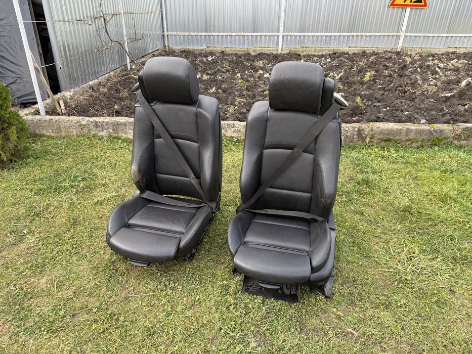 Сидушки на бус Mercedes Vito, Mercedes Viano, VW Crafter сиденье водія
