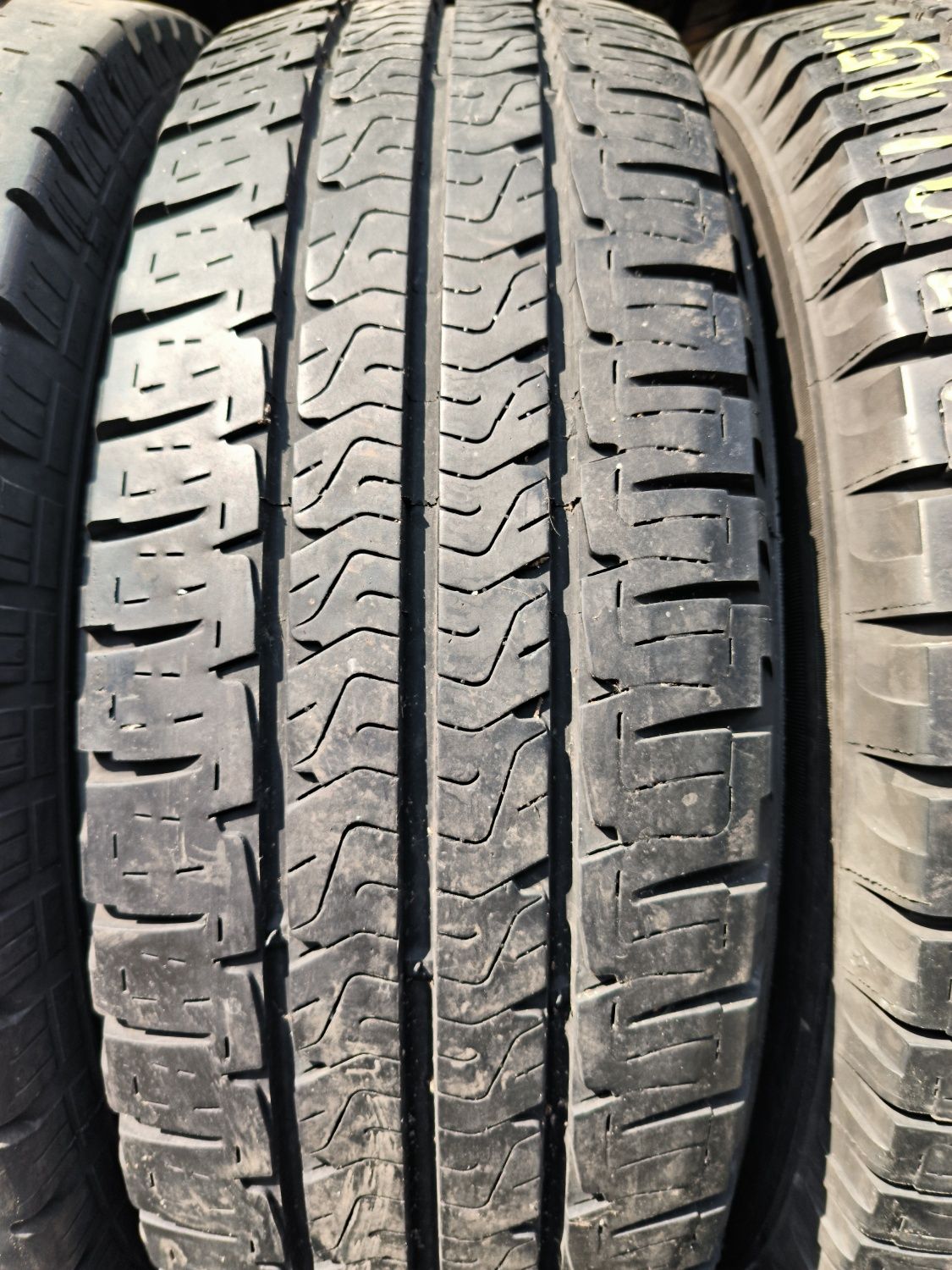 Opony całoroczne 15C Michelin Agilis  215/70 15C