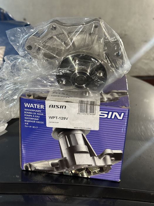 Водяна помпа Aisin wpt-129v