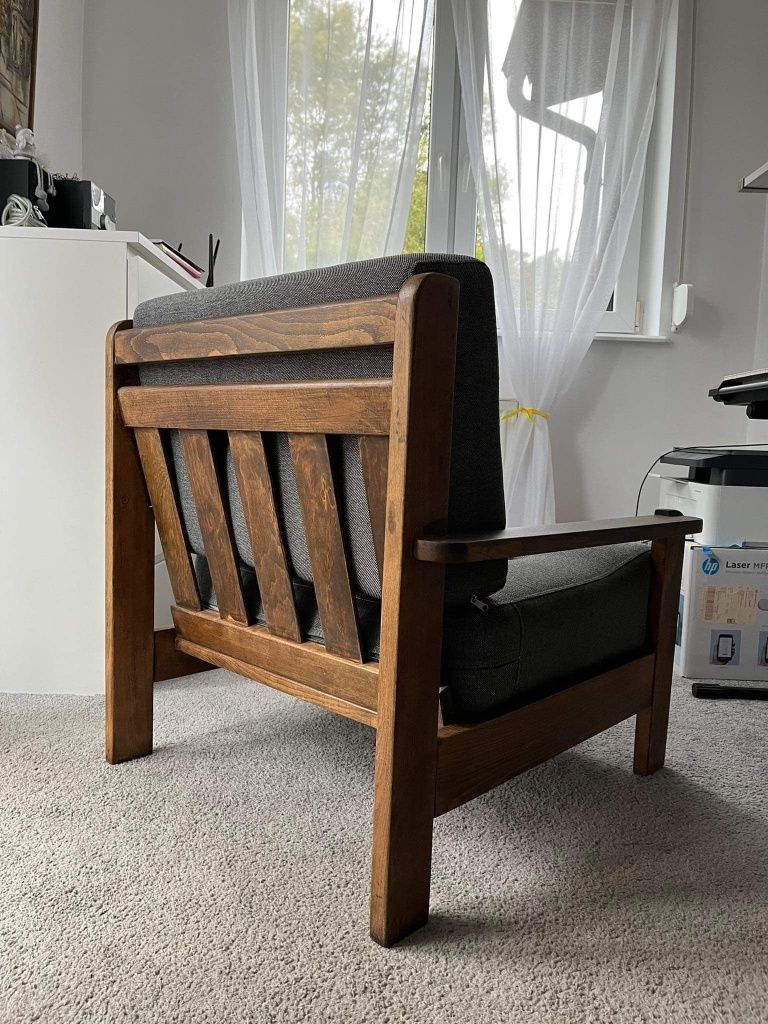 Fotel drewniany - ręcznie wykonany