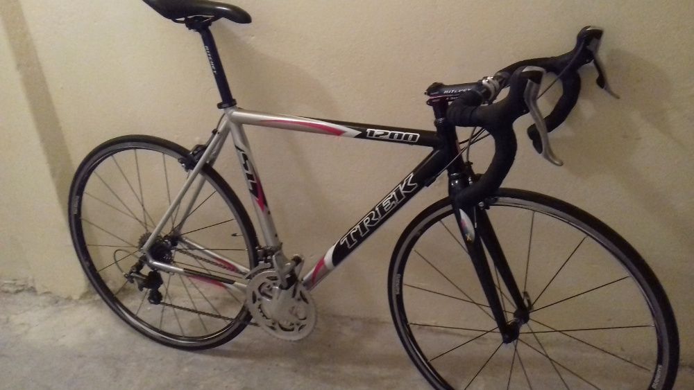 Rower szosowy Trek 1200