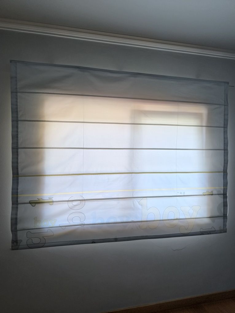 Cortinas completas com sistemas incluído