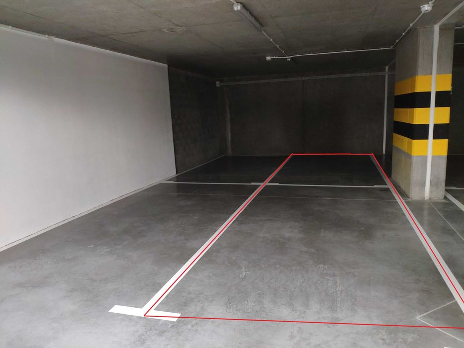 Podwójne miejsce parkingowe w garażu podziemnym Al. Racławickie 28A