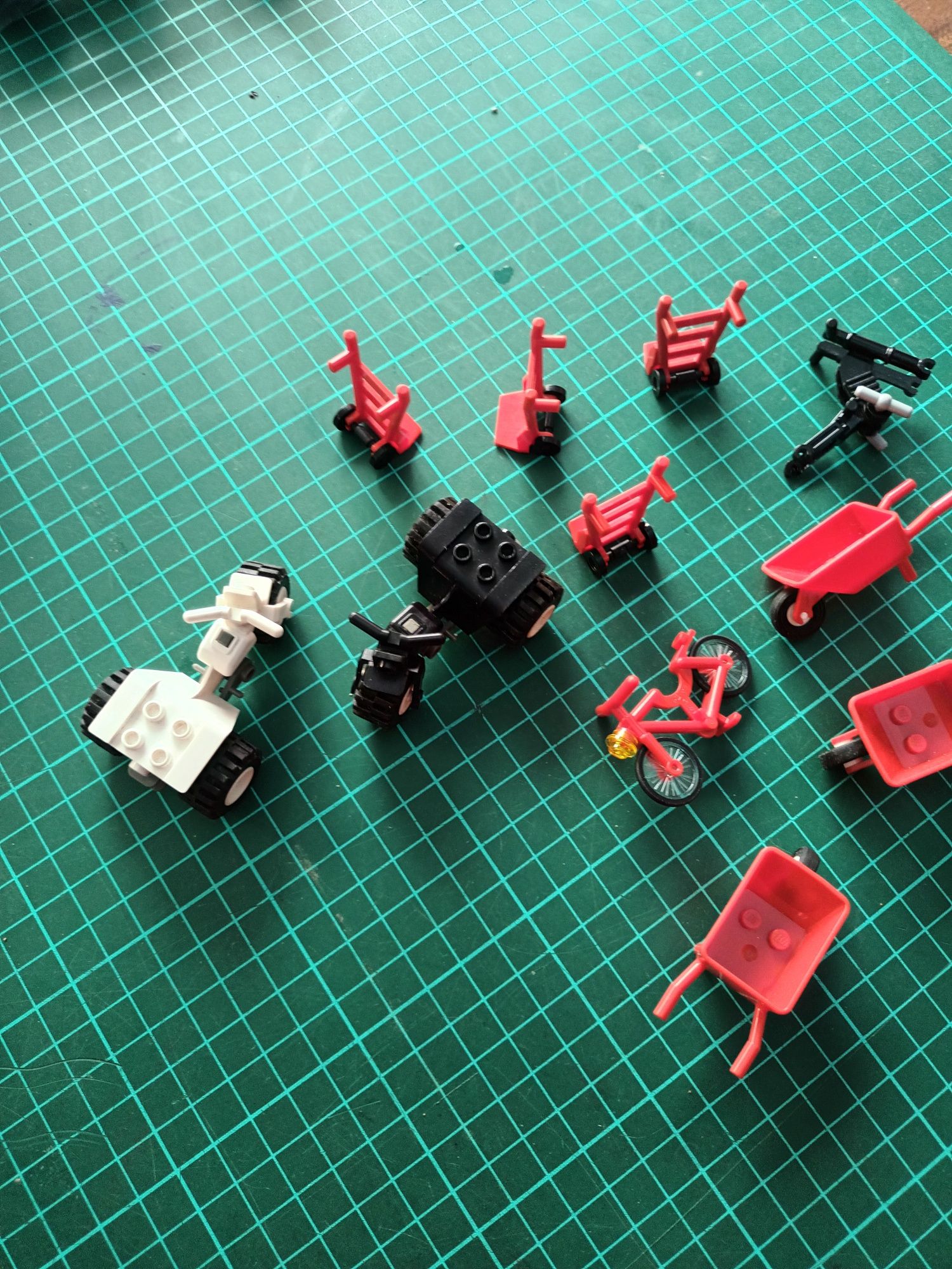 Legos  carros e motos