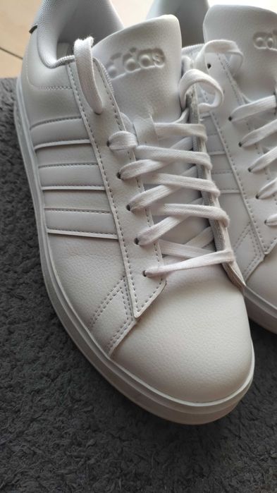 Sapatilhas Adidas NOVAS cloudfoam Grand Court