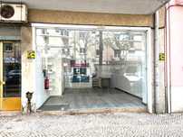 Loja para arrendamento Rua Saraiva de Carvalho 193B, Campo de Ourique
