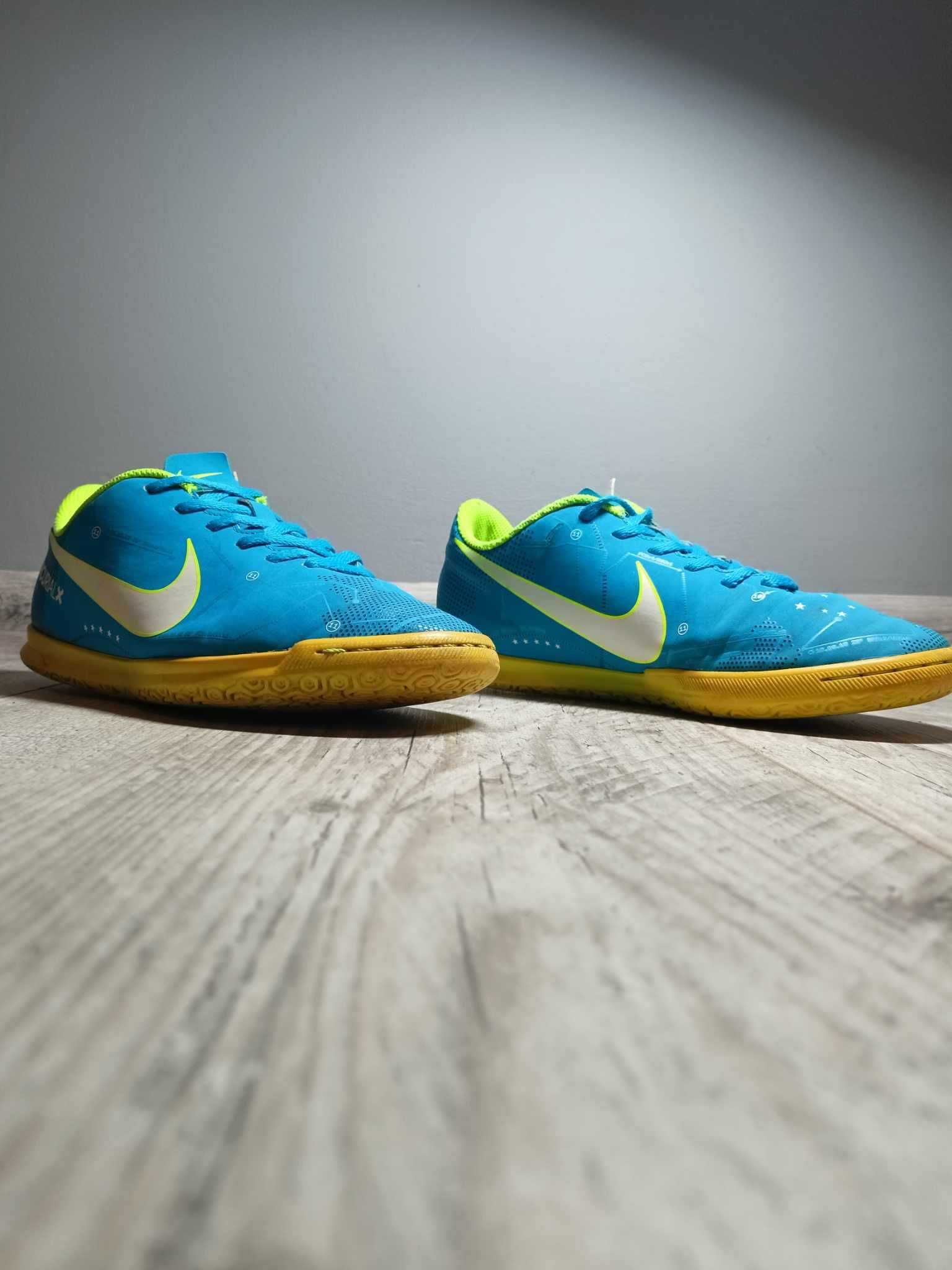 BUTY piłkarskie halowe NIKE MERCURIAL X