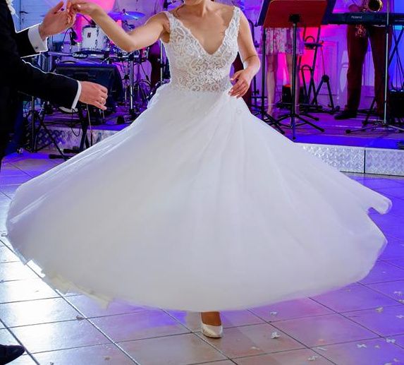 Suknia ślubna, rozm.36