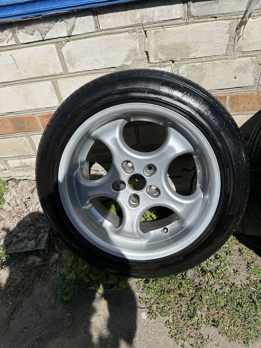 комплект 215/55/17 дисків з резиною