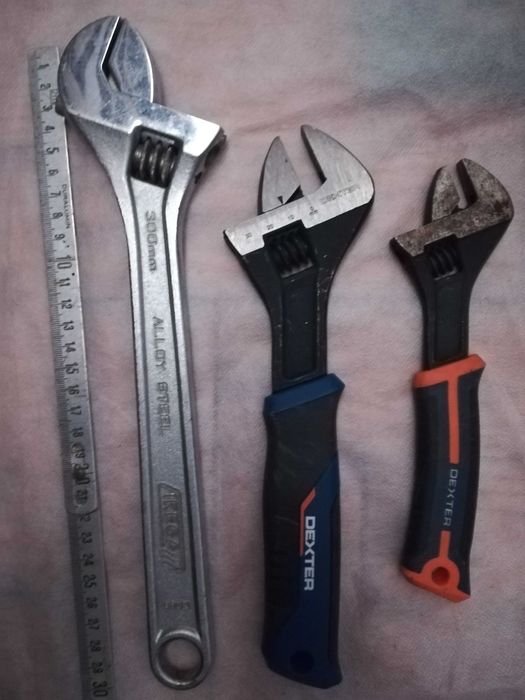 Chave inglesa aço 30 cm abertura ajustavel