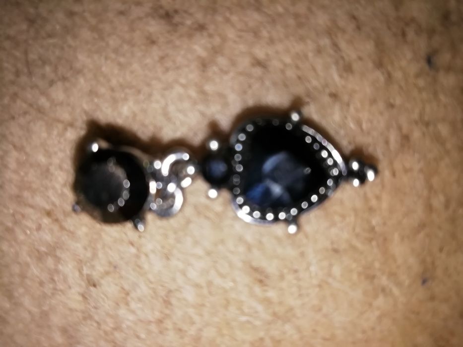 Dois pares de Brincos