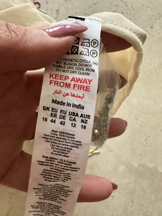 Nowa sukienka cekinowa nasty gal rozmiar 44 Andrzejki wesele frędzle