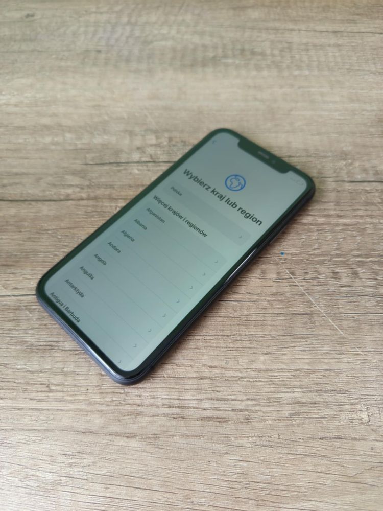 Sprzedam iphone 11
