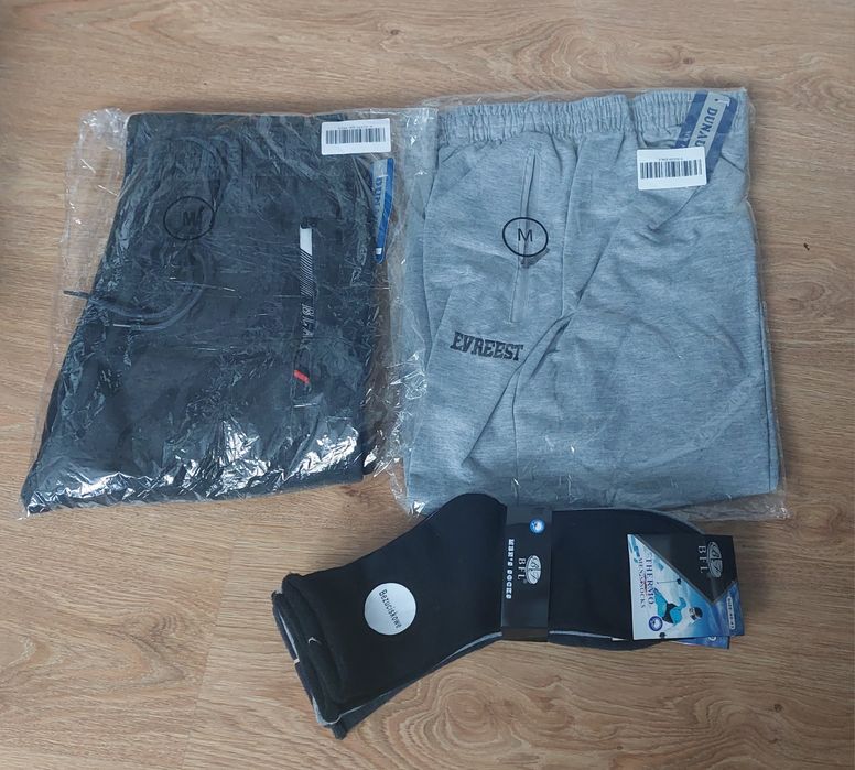 Komplet ubrań męskich